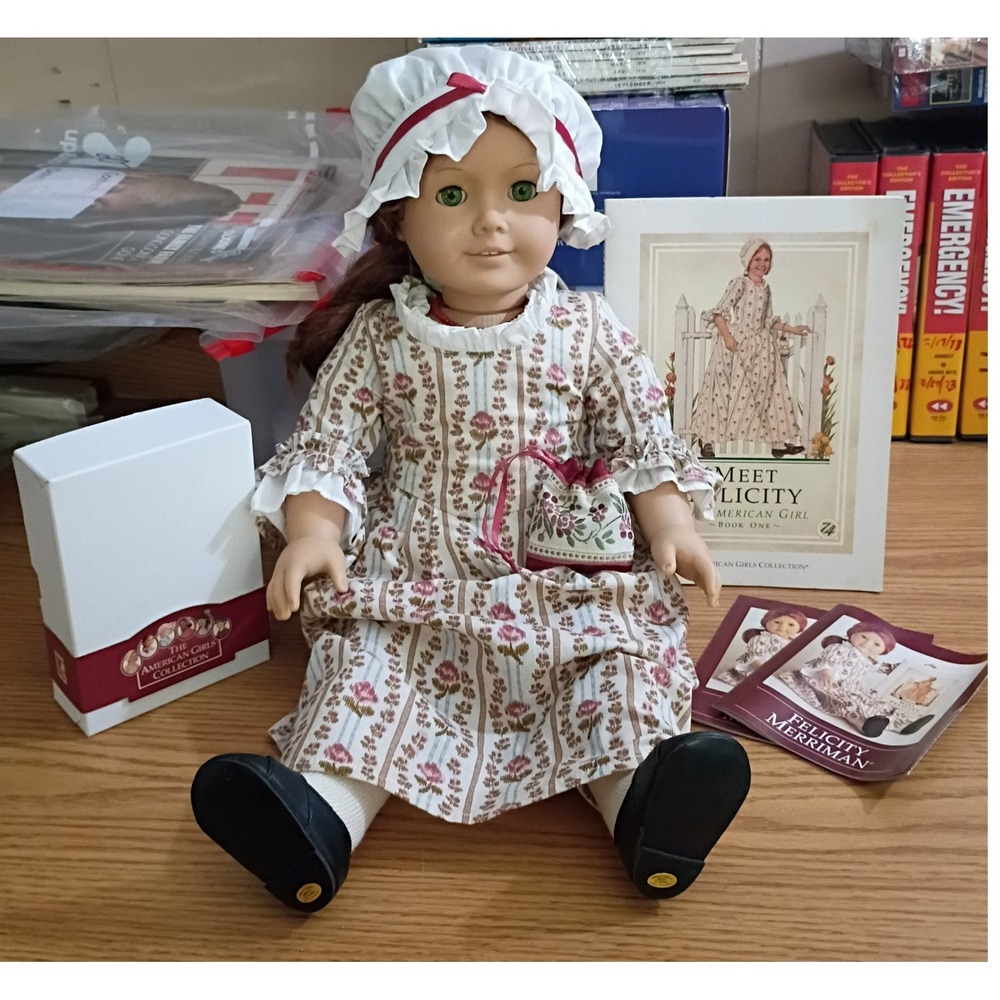 American Girl Felicity Merriman‎ Doll Pleasant Company Meet Felicity Outfit Box